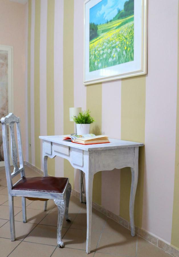 Charming Gea Hotel San Felice a Cancello Buitenkant foto